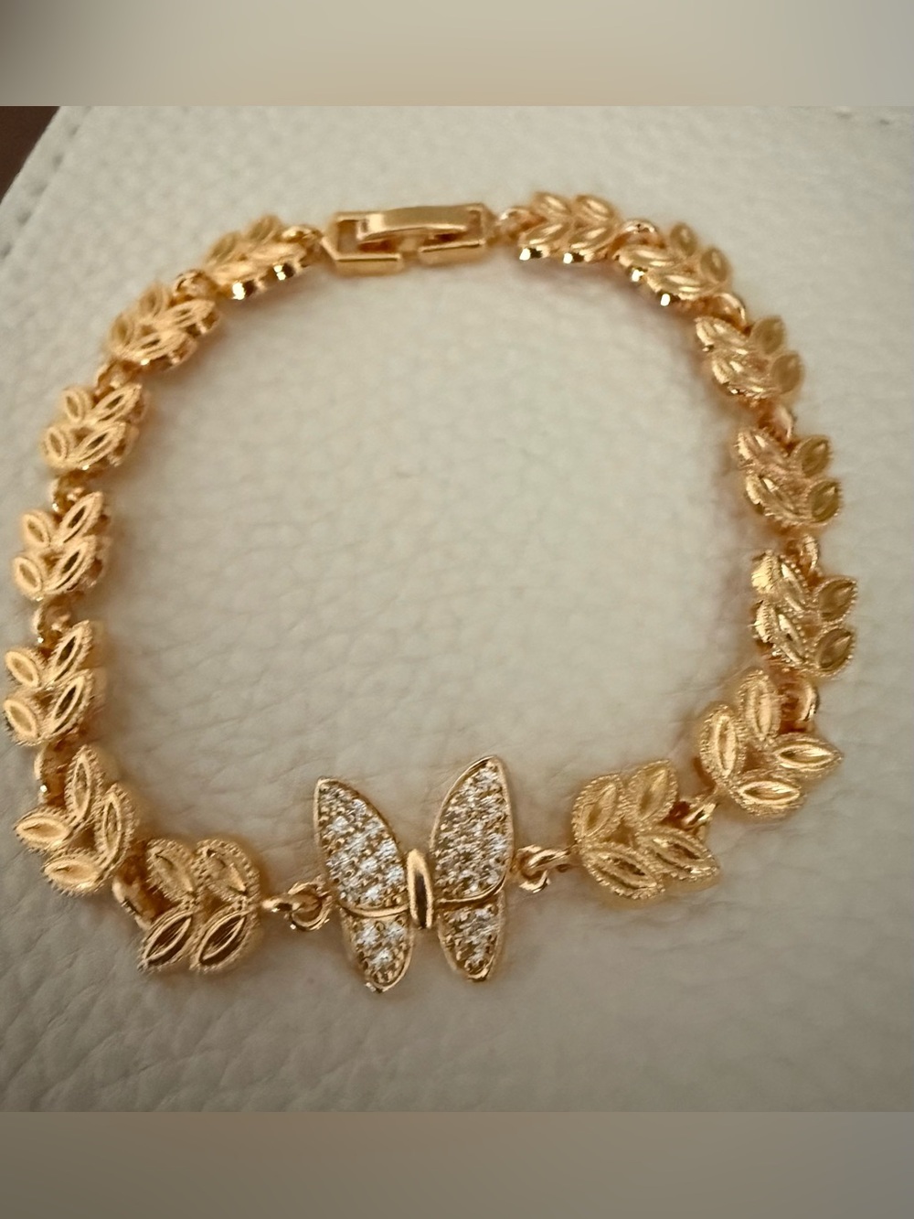 18K Gold Plated Butterfly Leaf Bracelet *NEW